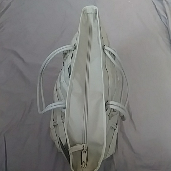 Last One Left! Nike Tote Bag - Picture 7 of 7